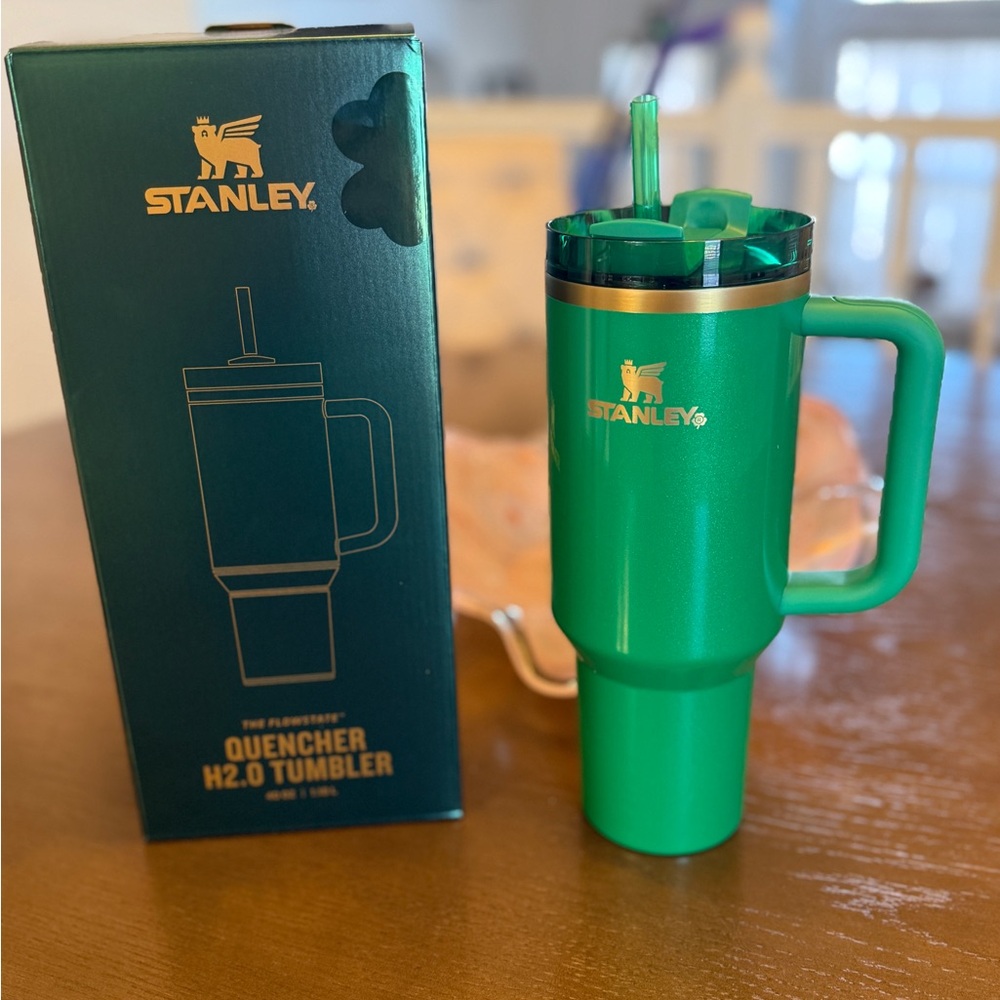 Stanley Shamrock 40oz Tumbler